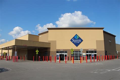 Sam's club fort wayne - Sam’s Club Fort Wayne, IN. Sam’s Club currently operates 4 stores near Fort Wayne, Indiana. On this page you find a list of Sam’s Club branches close by. Sam’s Club Fort Wayne, IN. 6736 Lima Road, Fort Wayne. Open: 10:00 am - 8:00 pm 4.45 mi . Sam’s Club Lima, OH. 1150 Greely Chapel Road, Lima. Open: 10:00 am - 8:00 pm 60.85 mi . Sam’s …